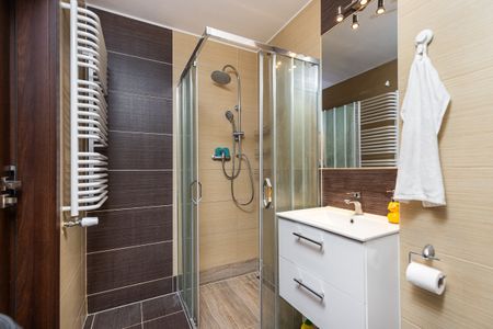 Komfortowe mieszkanie 38m2 w inwestycji przy ul. Sosnowieckiej 25C - Zdjęcie 2