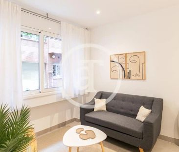 Piso de alquiler en Carrer de la Travessia, El Putget i el Farró - Photo 1