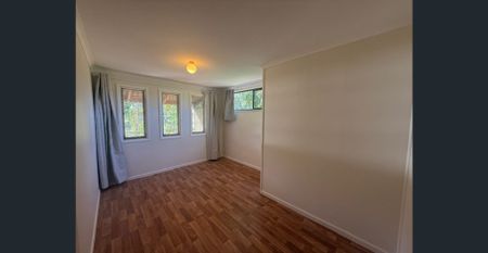 Cottage on Lamb Island - Photo 2