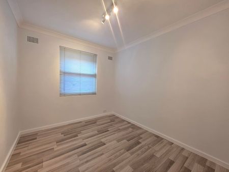Home For Rent - Photo 4