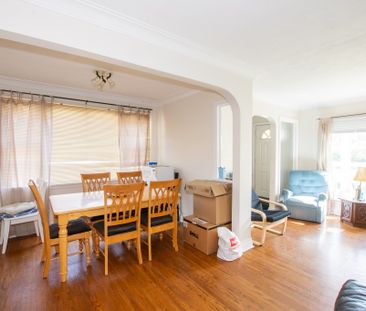 **ALL INCLUSIVE** Rooms For Rent on Glenridge Avenue!! - Photo 4