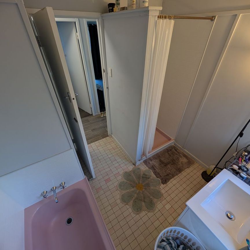 Charming Family Home in a Super Convenient Location - Photo 1