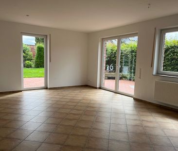 top EG-Wohnung mit Terrasse, Garten und Garage in ruhiger Lage. - Photo 4