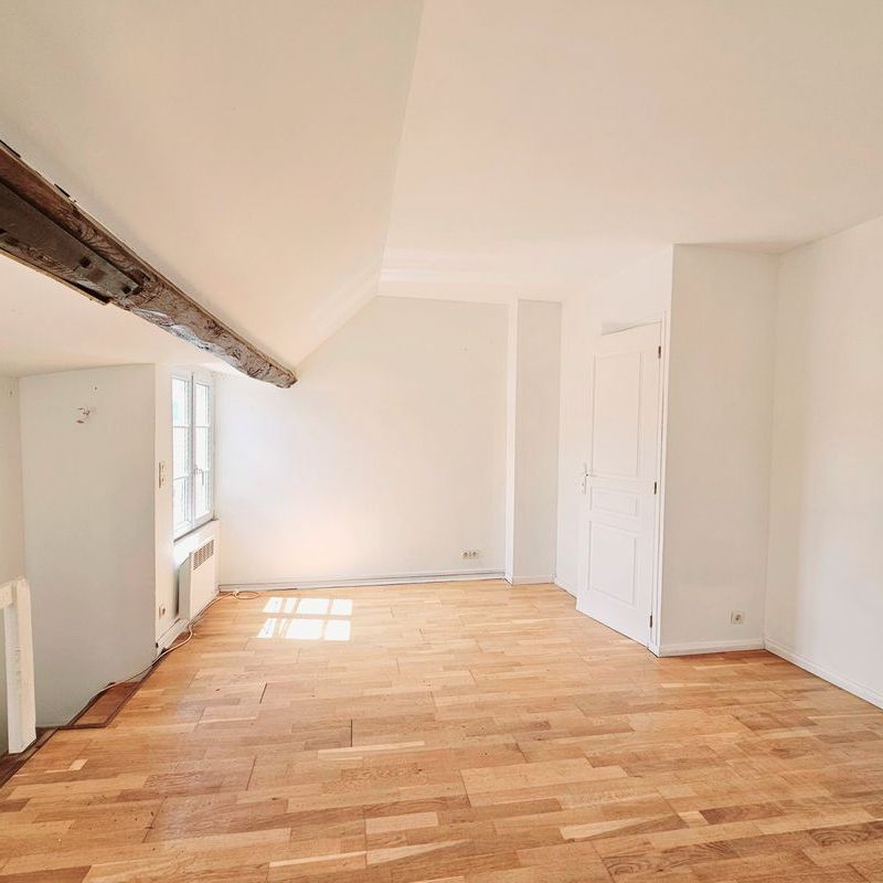 Appartement en centre-ville de Coulommiers - Photo 1