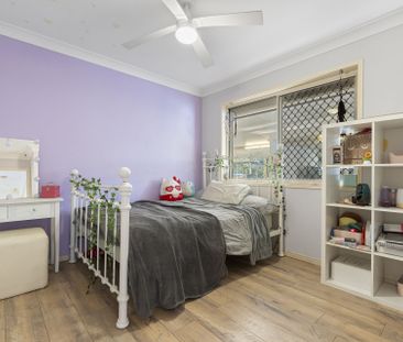 For Lease: Spacious Family Home in a Quiet Cul-de-Sac at Edens Land... - Photo 6