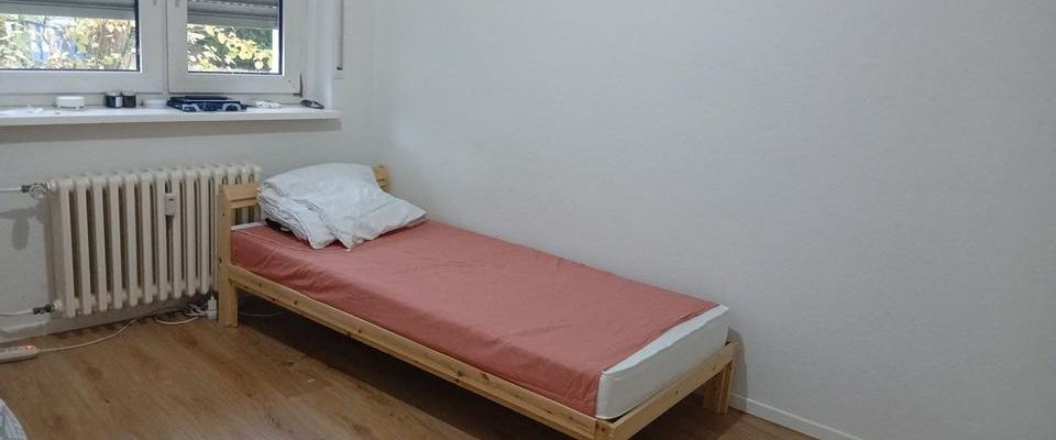 2 Zimmer Wohnung In Spandau Möbiliert Privat - Foto 1