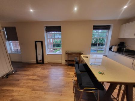 1 Bed Flat, Ravenscourt Gardens, W6 - Photo 4