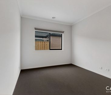 73 Shelton Park Drive, Koo Wee Rup - Photo 5
