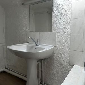 Location appartement Marseille 6ème (13006) - Photo 3