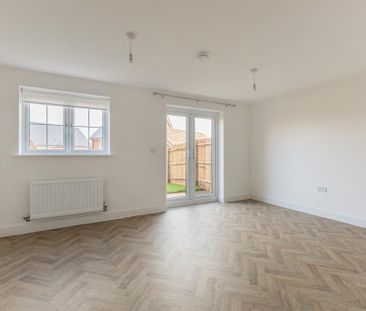 3 bedroom semi-detached house to rent - Photo 1