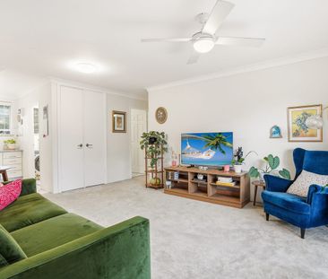 Renovated 2 Bedroom Unit with Lock Up Garage and Storeroom - Photo 1