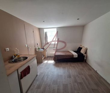 Studio à louer, 1 pièce - Roubaix 59100 - Photo 2