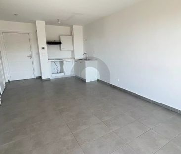 Location Appartement 2 pièces 41m² ROQUEBRUNE CAP MARTIN 06190 - Photo 3