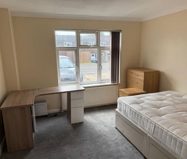 1 bedroom property to rent - Photo 4