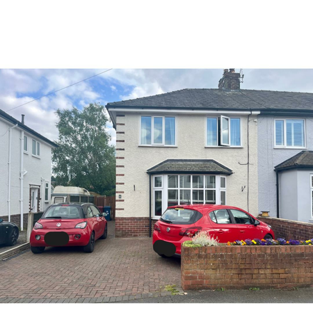 3 Bedroom Semi-Detached House on Woodlands Drive, Whalley - Photo 4