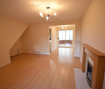 3 bedroom semi-detached house to rent - Photo 1