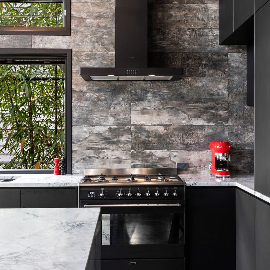 Exclusive Noosa Heads - Photo 1