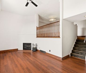 For Lease - 3205 Uplands Drive Unit# 27, Hunt Club - Windsor Park V... - Photo 1