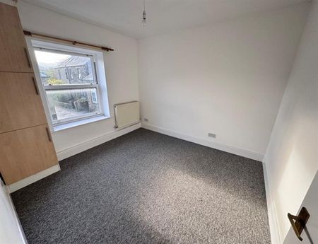 1 Bedroom Apartment To Let - Photo 4