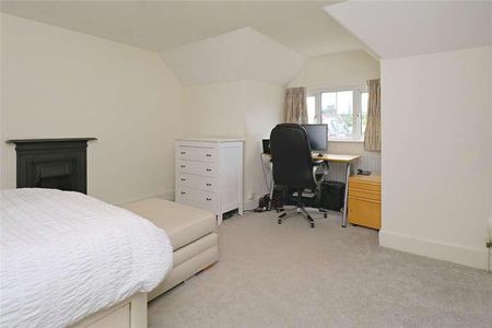 Watling Street, Radlett, Hertfordshire, WD7 - Photo 2