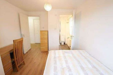 3 Bed Flat, Alfred Terrace, G12 - Photo 4