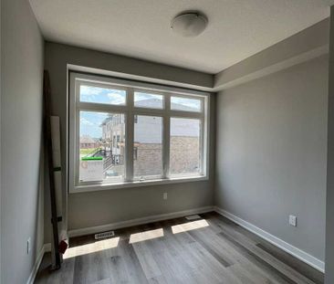 For Lease - 527 Shaver Road Unit# 6, Hamilton, Ontario - Photo 6