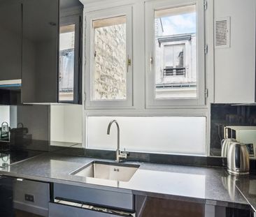 Location Appartement 2 pièces Meublé 53m² PARIS 16ème - Photo 6