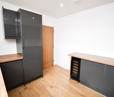 Mount Court, CH60 4RB, Heswall - Photo 4