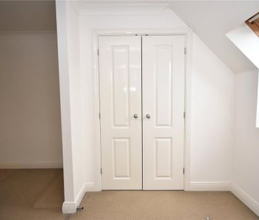 3 bedroom semi-detached house to rent - Photo 3