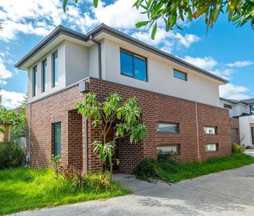 Modern 2 Bedroom Townhouse - Photo 6