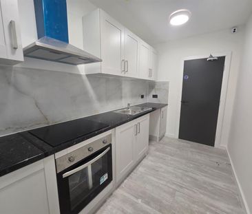 Sunnyhill Road, London SW16 - Photo 3