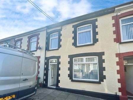 Wood Street, Cilfynydd, PONTYPRIDD - Photo 3