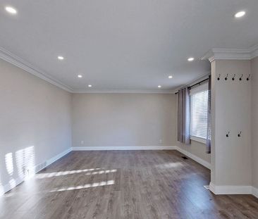 For Lease - 558 Adelaide Avenue Unit# Main, Oshawa, Ontario - Photo 3