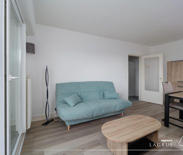 Location Appartement 2 pièces 45m² BELLERIVE SUR ALLIER 03700 - Photo 2
