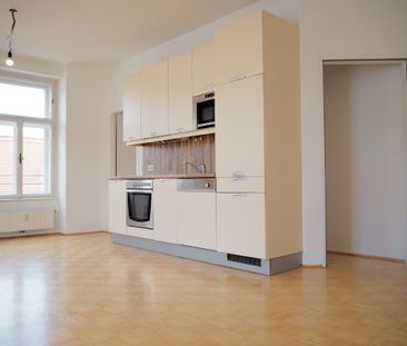 ** Tolle 2-Zimmer-Wohnung direkt am Stadtplatz 6 - Top 6 - Photo 1