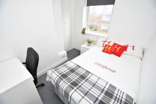 4 bedroom house to rent - Photo 1