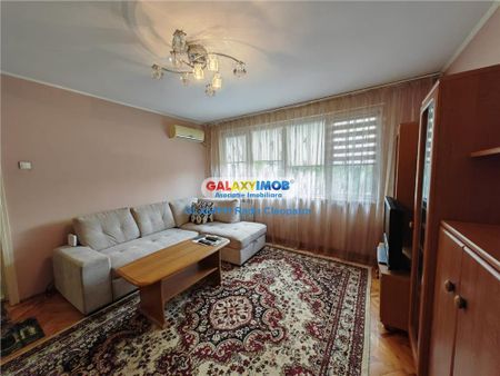 Inchiriere 3 camere,centrala proprie, Ploiesti, zona Republicii - Photo 2