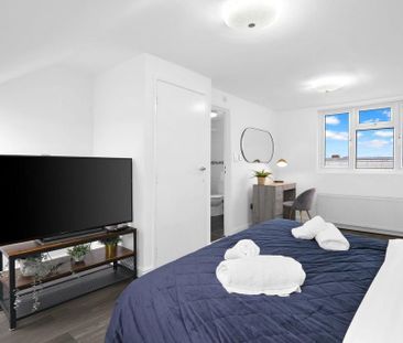 5 bedroom detached house to rent - Photo 6