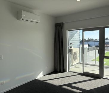 Apartment Living - Photo 5