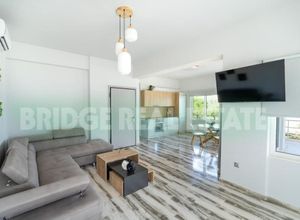 Διαμέρισμα για ενοικίαση - Σαρωνικός, - Photo 1