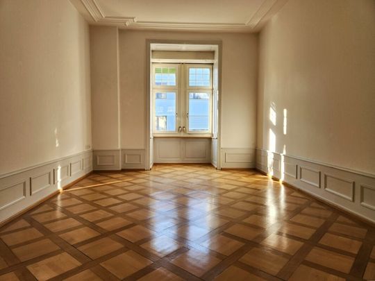 befristete Vermietung einer wunderschönen 7.0-Zimmer-Wohnung über 3 Etagen verteilt - Photo 1