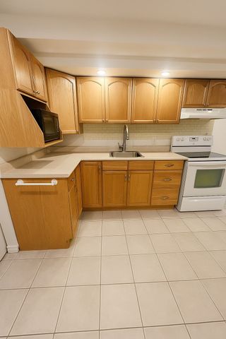 For Lease - 2141 Theoden Court Unit# BASEMENT, Pickering, Ontario - Photo 5