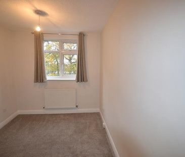 4 Bedroom Mews To Let - Photo 5