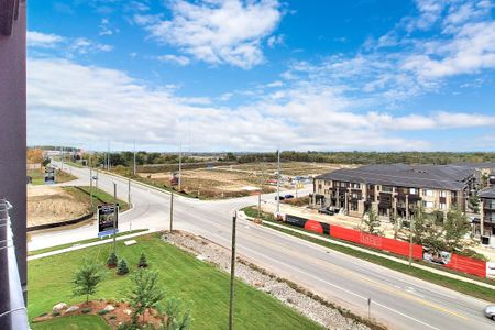 For Lease - 4 Spice Way Unit# 512, Barrie, Ontario - Photo 2