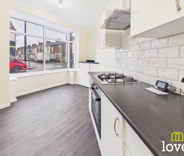 2 bedroom terraced house to rent - Photo 6