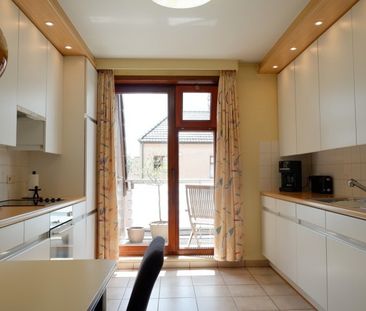 Duplex-appartement met 2 terrassen in centrum Kuurne - Photo 6