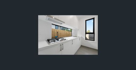 Brand New Luxury Townhouse Walk to Wantirna College! - Photo 4