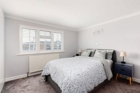 2 bedroom semi-detached house to rent - Photo 3