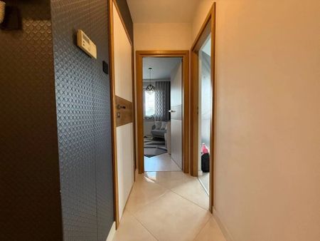 Duże mieszkanie z wyposażeniem, trzy balkony - Photo 4