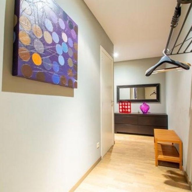 ETTERBEEK : APPARTEMENT MEUBLE 2 CHAMBRES + TERRASSE + POSS PKG - Etterbeek - Foto 1